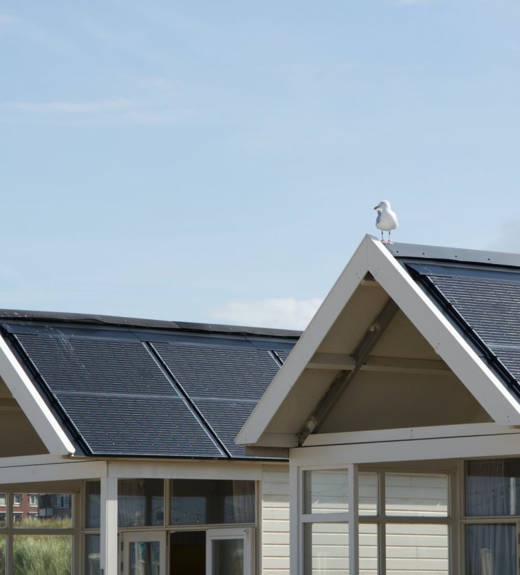 roof-solar-panels-greece